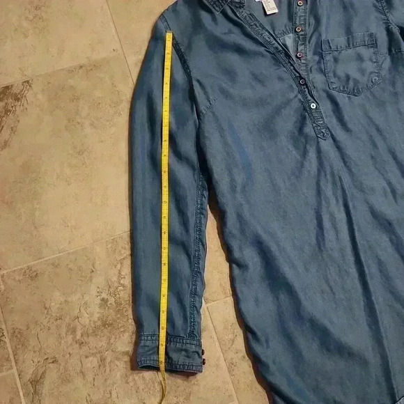 Forever 21 Long Sleeve Button Up Dress - Picture 5 of 9